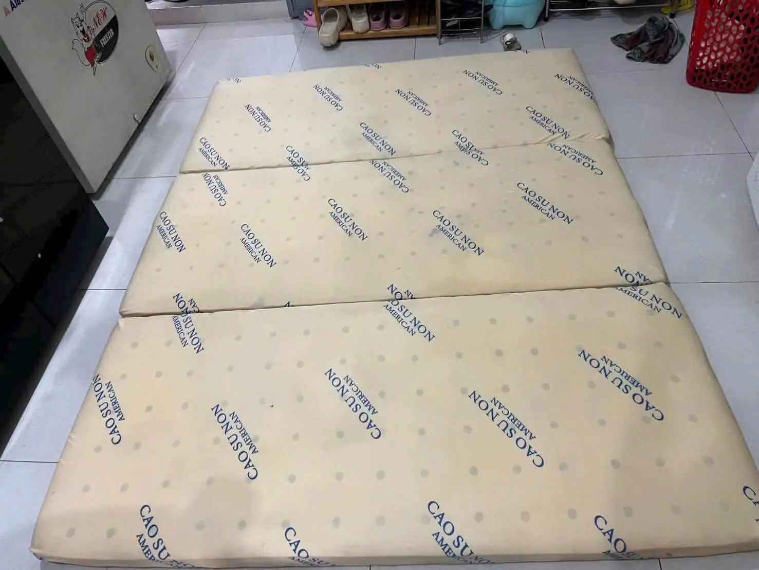 Nệm cao su non gấp 3 sau khi vệ sinh bởi S.T Clean